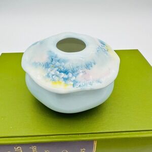 Vintage Hand Painted Porcelain Floral Hair Receiver Blue Trinket‎ Jar